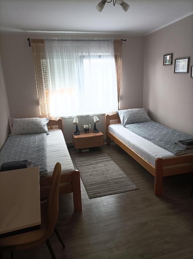 Ariana Apartman 크라구예바츠 외부 사진